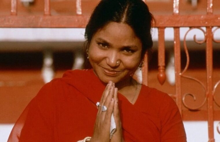 फूलन देवी जीवनी Phoolan Devi biography in hindi